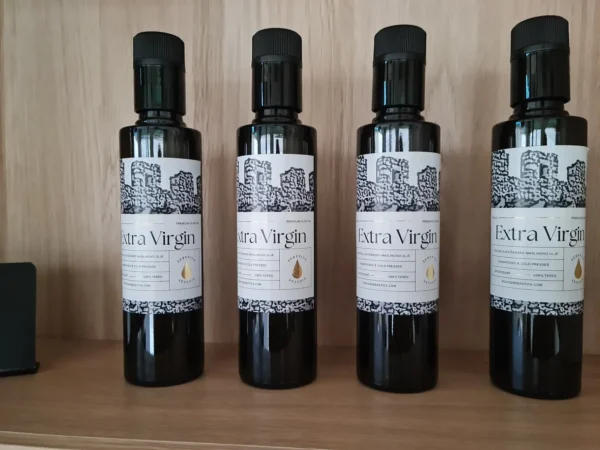 extra-virgin-olive-oil-testing-roko-grebastica